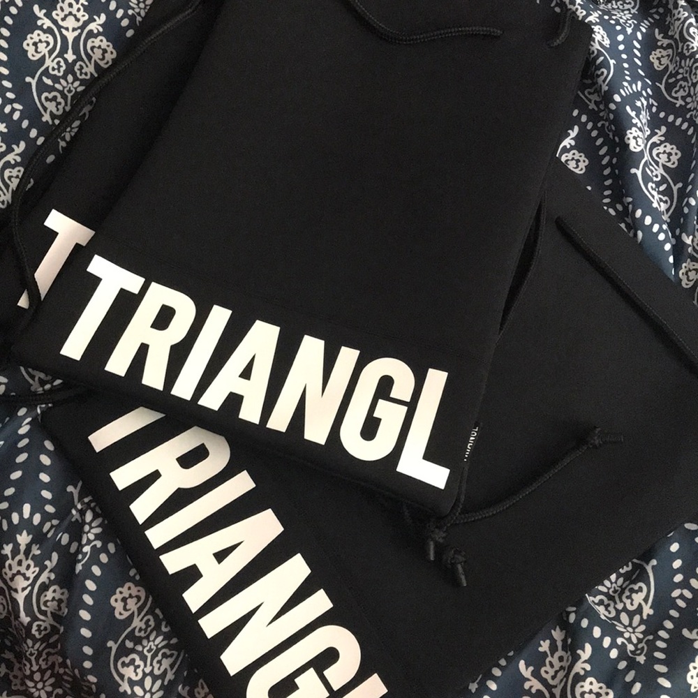 Triangl Drawstring bags